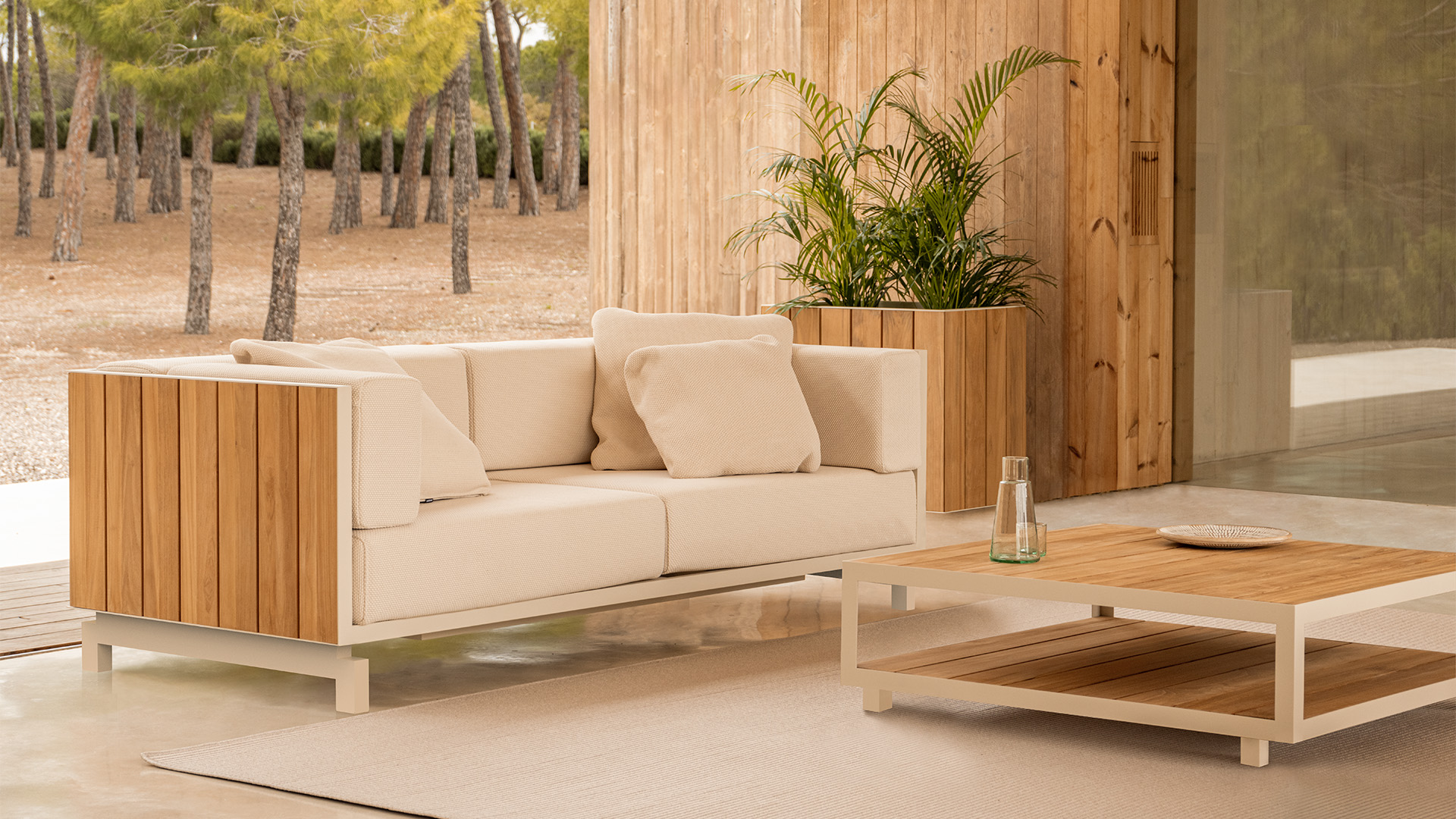 VINEYARD LARGE COFFEE TABLE legs by Ram n Esteve Vondom Products